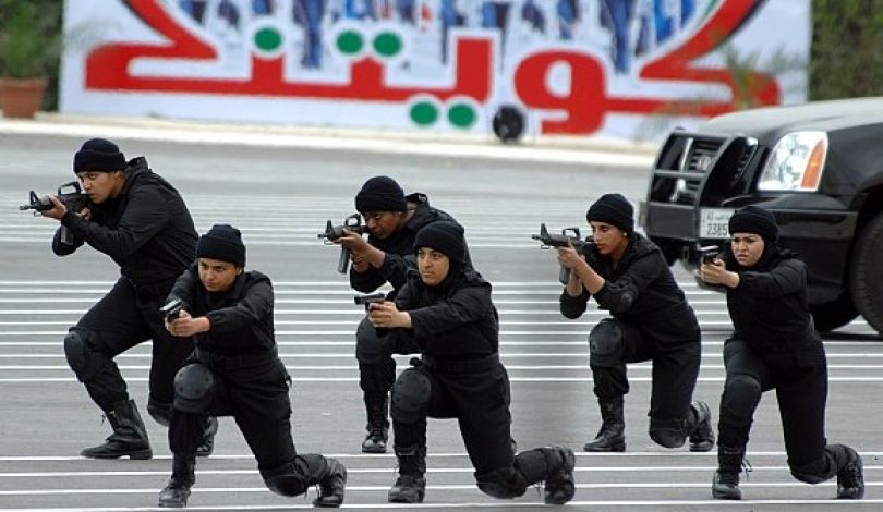 الكويت.. وزير الدفاع يجدد الجدل حول السماح للمرأة بالخدمة العسكرية