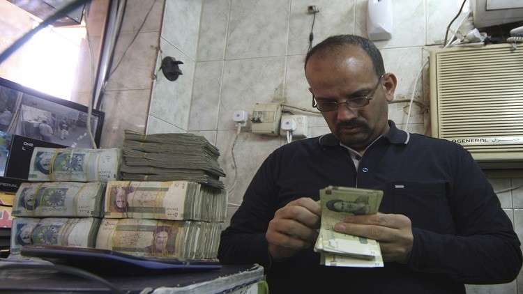 العملة الإيرانية تتراجع لأدنى مستوياتها في أسواق كردستان العراق
