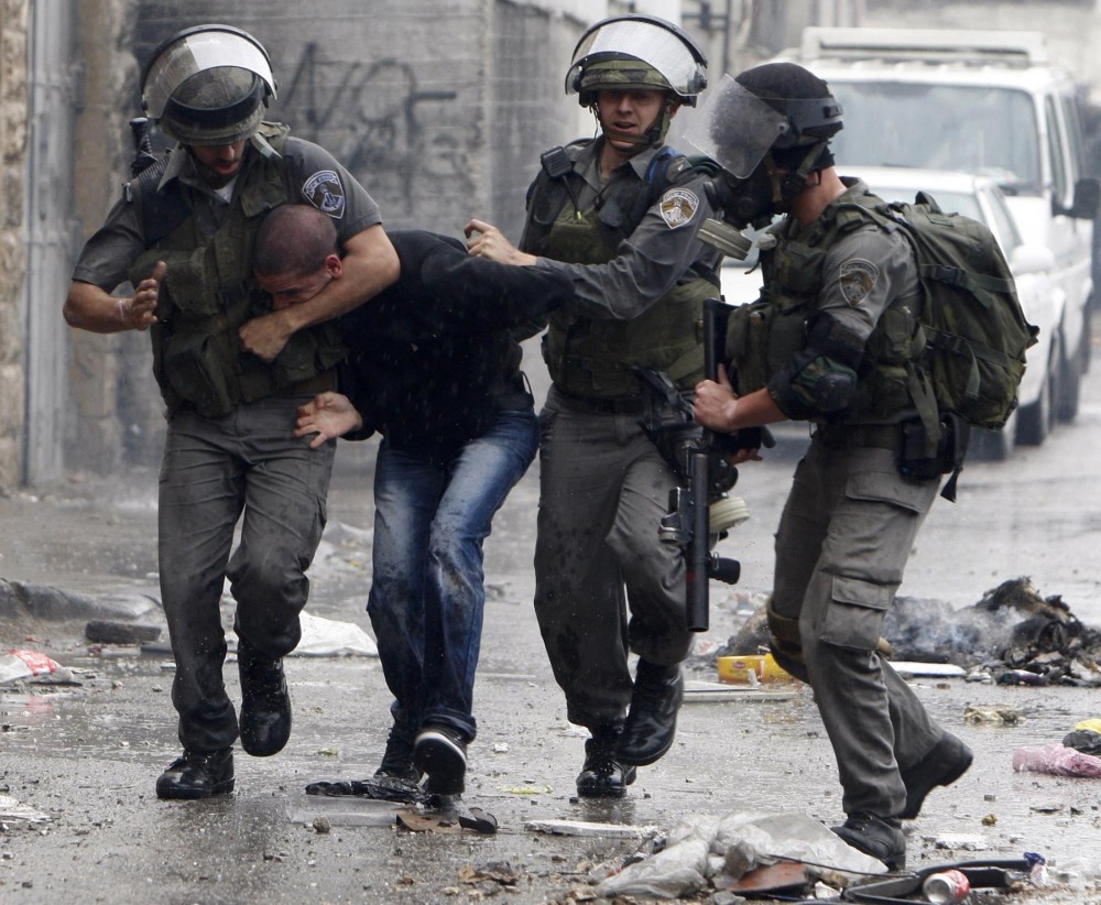 الاحتلال يعتقل 6 فلسطينيين بينهم صحفي وطبيبة في جنين