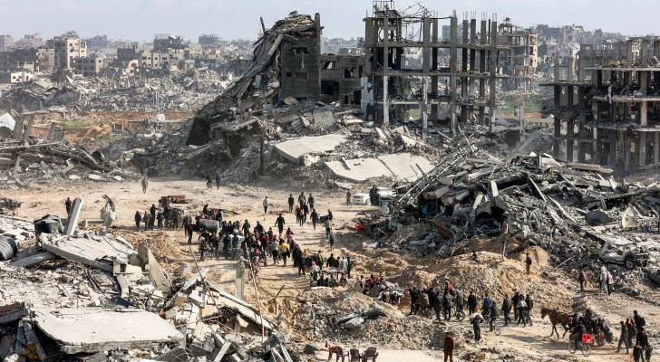توسيع محتمل للعمليات العسكرية في غزة يثير خلافات حادة بين قادة العدو