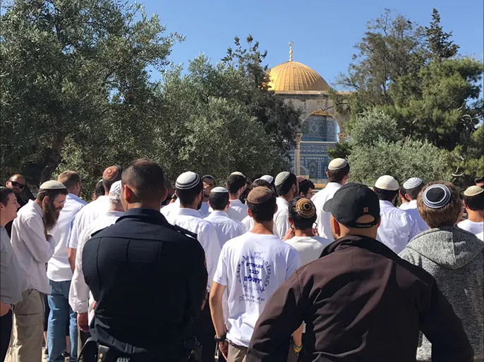 أكثر من 700 مستوطن اقتحموا الأقصى في ذكرى احتلال القدس