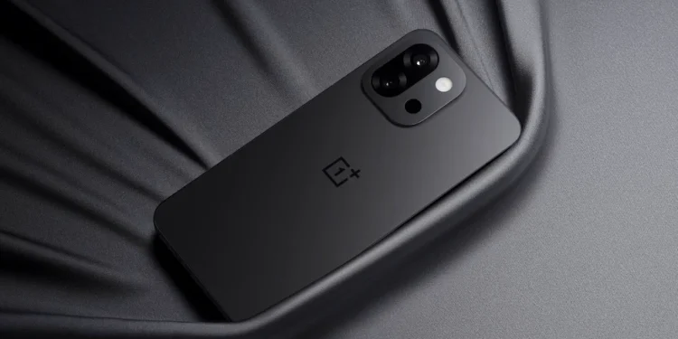 OnePlus تكشف عن هاتف 13T بمواصفات فائقة يعيدها للمنافسة