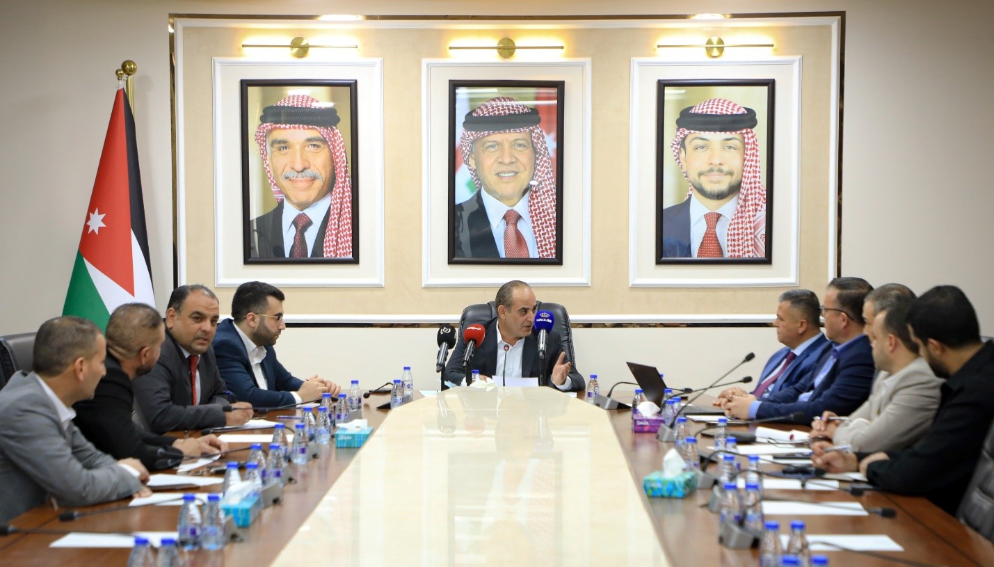 "الريف النيابية" تطلع على عمل صندوق تنمية البادية