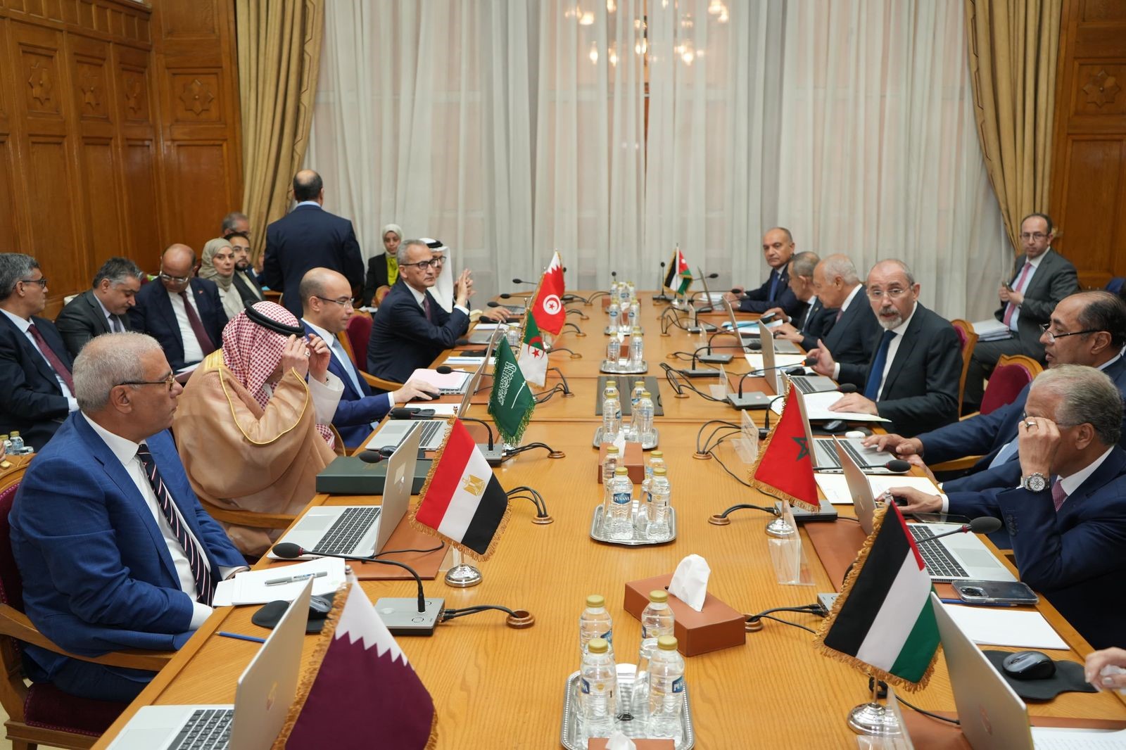 اجتماع وزاري عربي في القاهرة يندد بانتهاكات الاحتلال في القدس ويؤكد دعم الوصاية الهاشمية