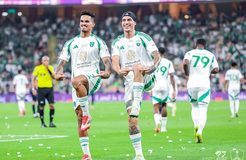 الأهلي يضرب موعدا مع "الزعيم" في دوري الأبطال