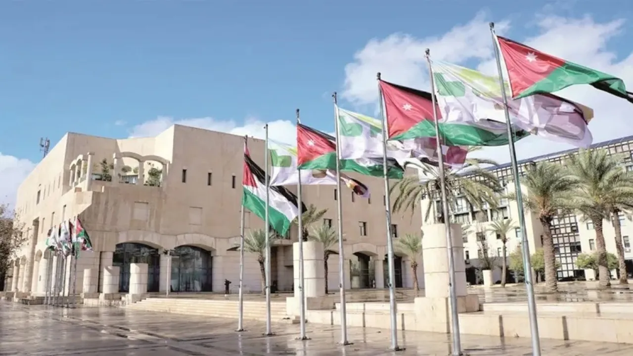 إحالات على التقاعد تشمل مدراء ورؤساء أقسام في أمانة عمّان.. اسماء