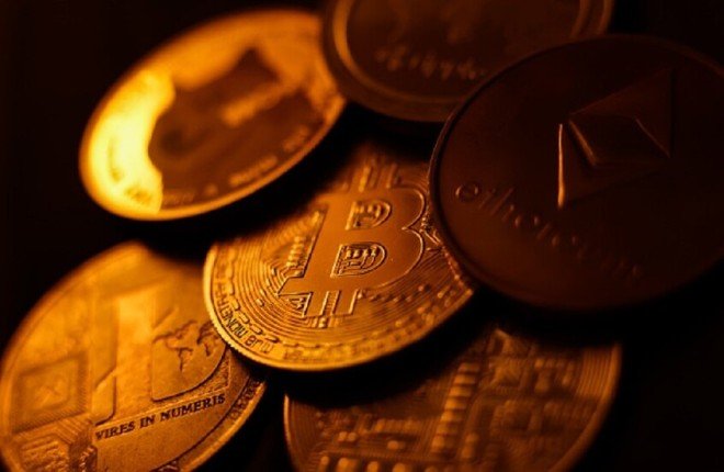 إطلاق عملة رقمية مستقرة مدعومة بالدرهم الإماراتي قريبًا