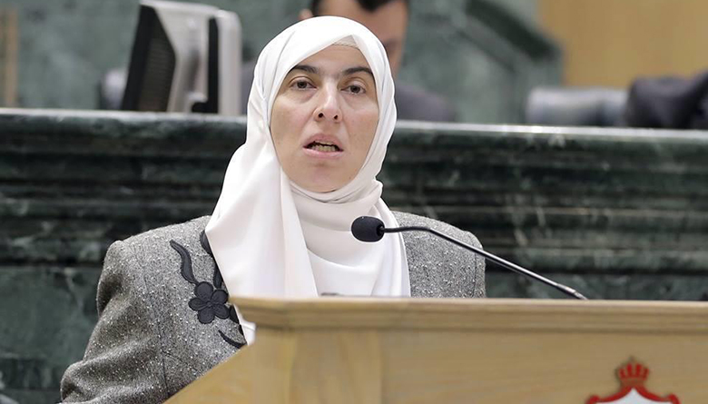 طهبوب تطالب بشطب الإشارة إلى القروض الربوية من قانون التعاون