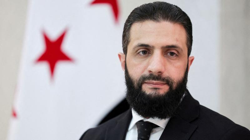 الرئاسة السورية تصف قصف الكيان الصهيوني لمحيط القصر بـ"التصعيد الخطير"
