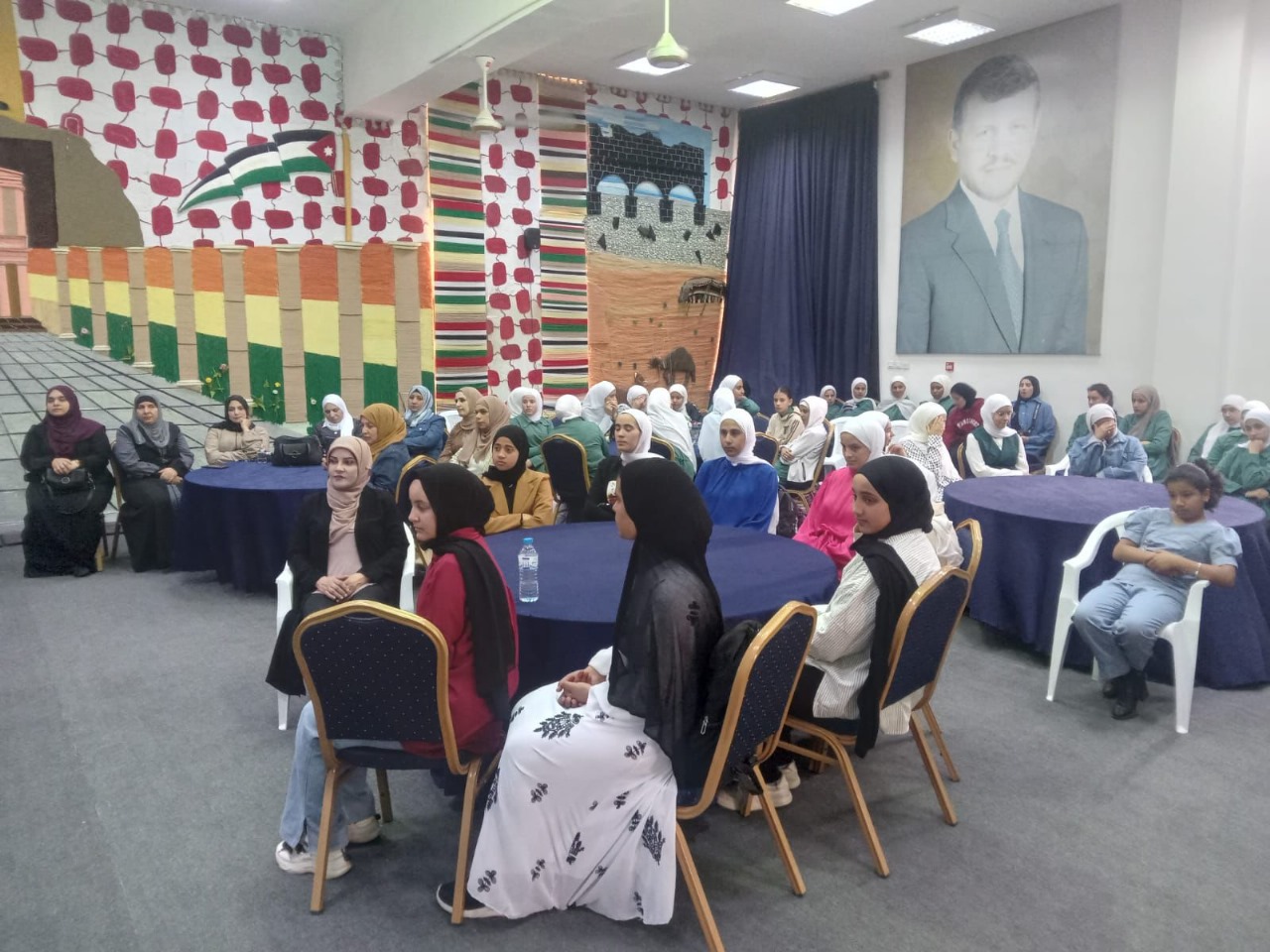 مركز شابات المنشية يحتفل بيوم المرور العالمي