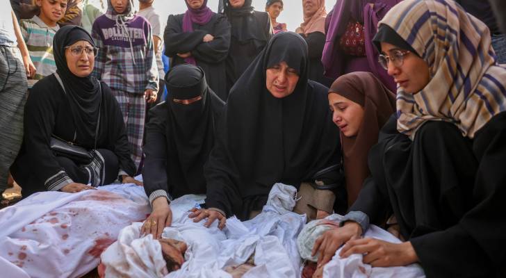 أكثر من 100 شهيد في غارات للاحتلال على قطاع غزة منذ فجر الخميس