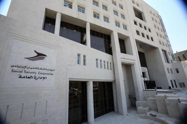 خبير تأمينات : الضمان يسمح للمرأة المتفرغة لأسرتها بسحب اشتراكاتها بشروط
