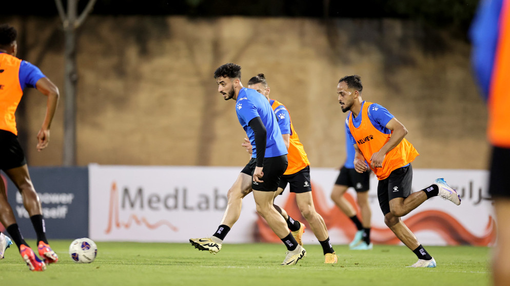 منتخب النشامى يبدأ تدريباته في عمّان