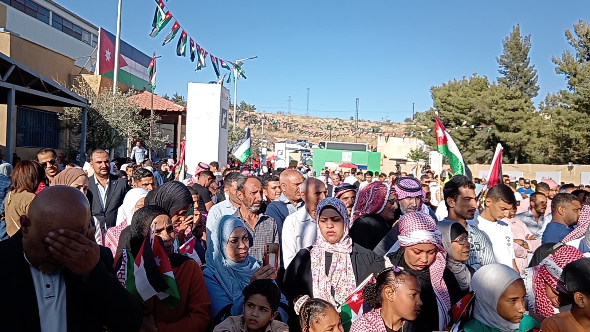 محافظة البلقاء تحتفل بعيد الاستقلال الـ79