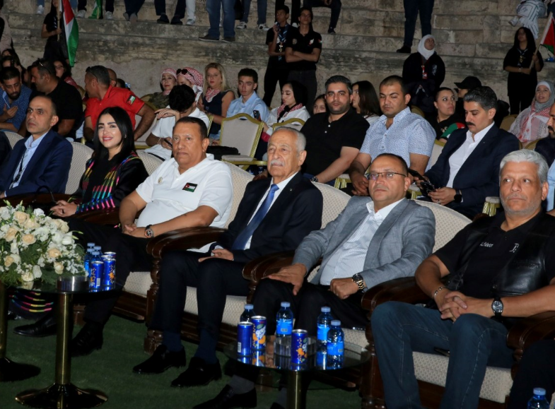 برعاية العيسوي وبحضور حاشد.."ابشر سيدنا" تقيم مهرجانًا وطنيًا بمناسبة احتفالات المملكة بالأعياد الوطنية
