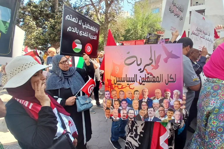شخصيات حقوقية تونسية تلجأ للعدالة الدولية