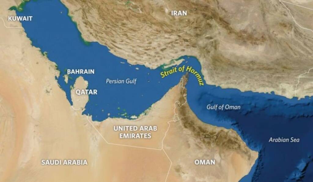 مضيق هرمز.. أهم شريان نفطي في العالم