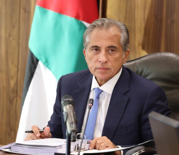 الأول على حكومته .. حسّان يجري اليوم تعديلا وزاريا موسعا