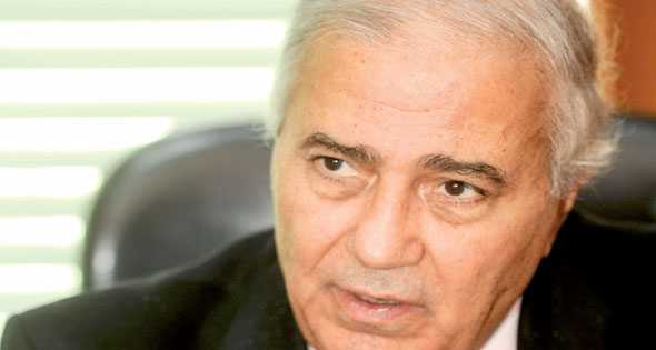 كاتب مصري: أفيقوا من غيبوبة السلام يا عرب.. إسرائيل تجاوزت الحدود