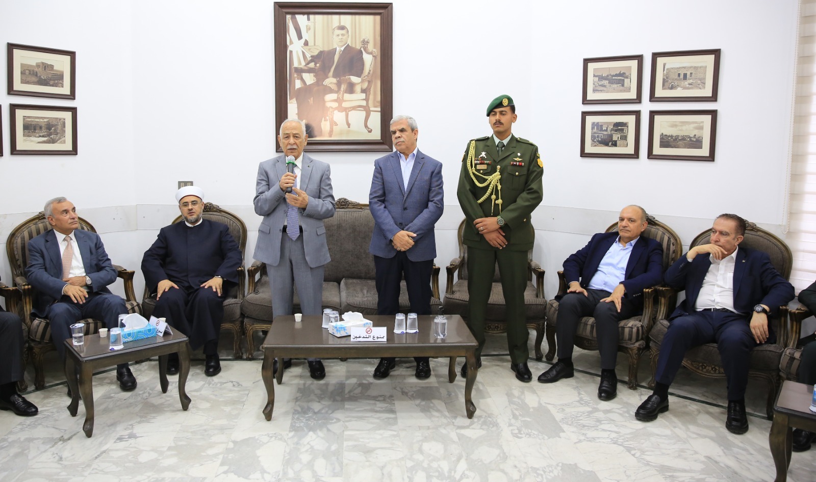 مندوبا عن الملك وولي العهد.. العيسوي يعزي الرواشدة والنعيمات والحنيطي والبندقجي