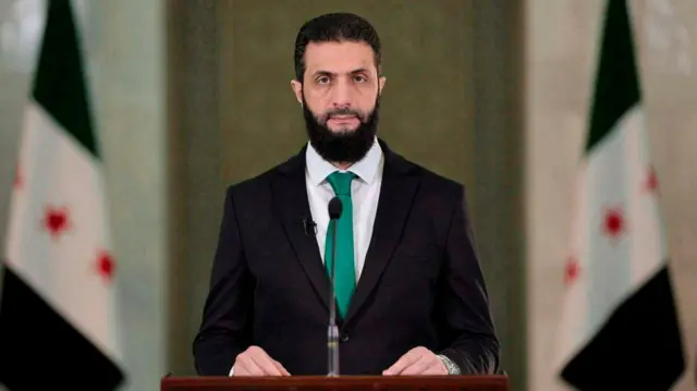 الرئيس السوري: الوجود الأجنبي يجب ألا يهدد دول الجوار وعقوبات واشنطن تحتاج مراجعة
