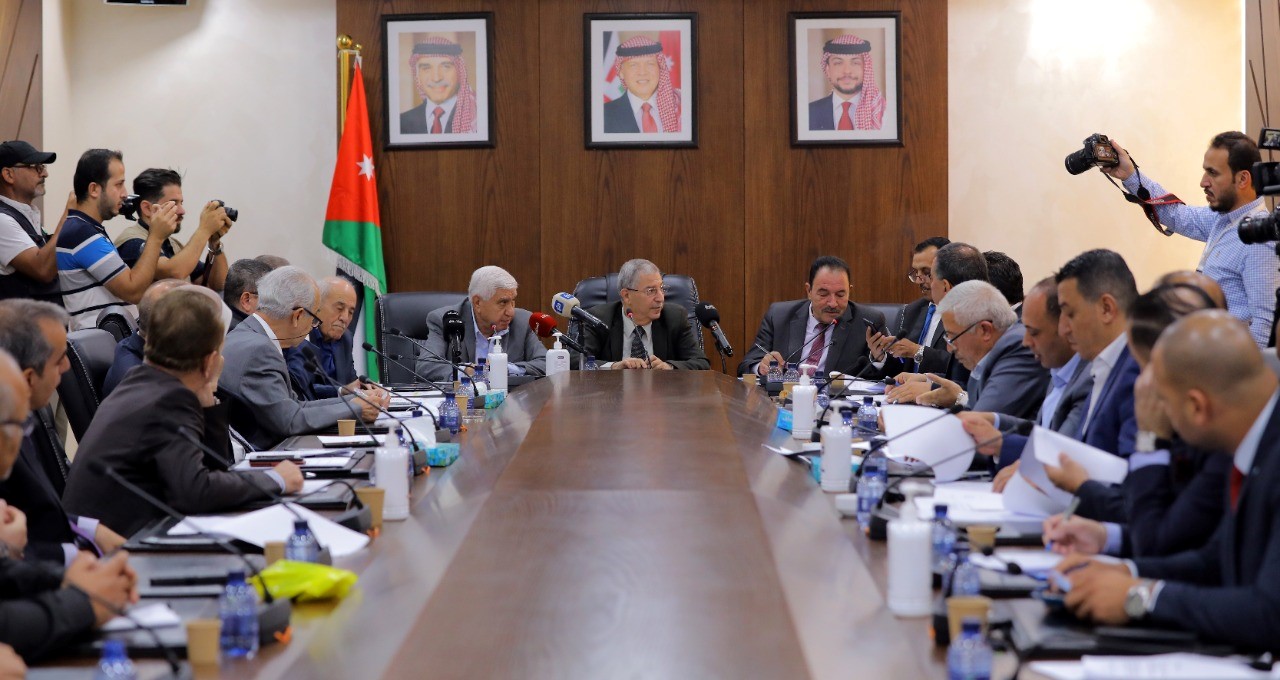 "الصحة النيابية" تواصل مناقشة مشروع قانون المجلس الطبي المثير للجدل