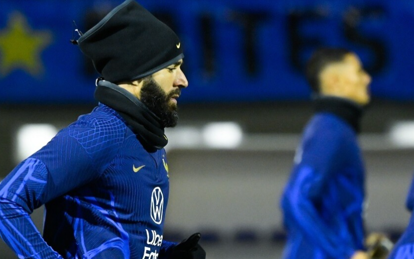 مفاجأة.. بنزيما قد يعود إلى صفوف فرنسا لاستكمال كأس العالم!