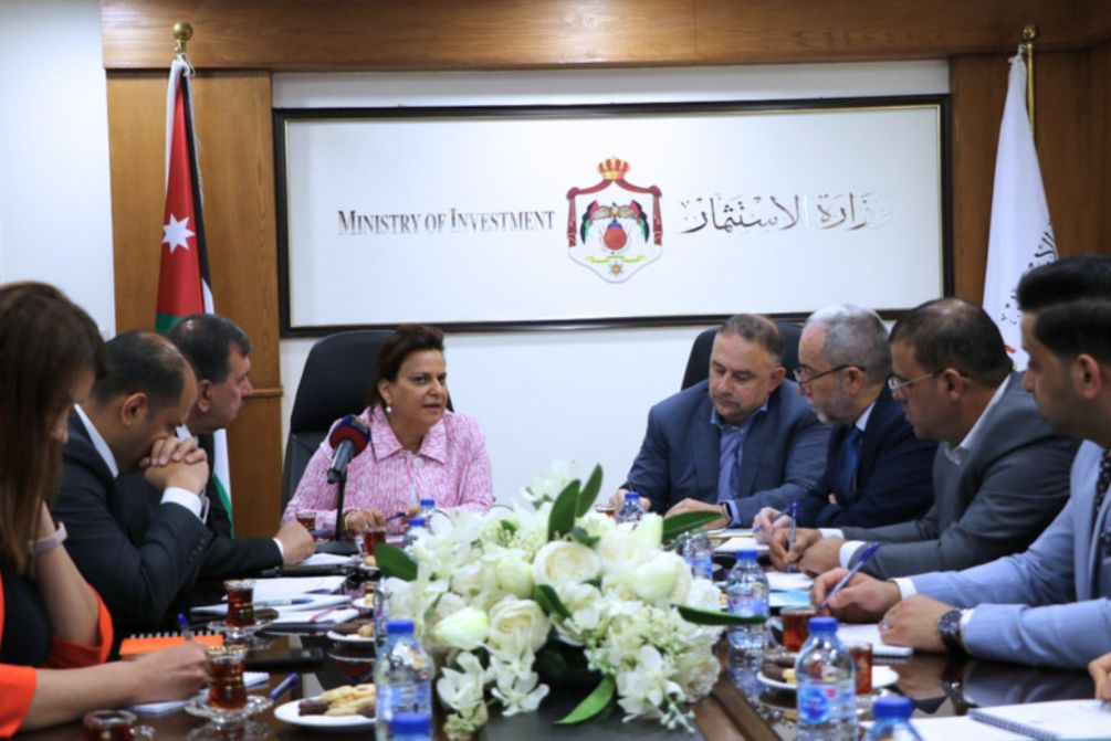 لجنة الاقتصاد والاستثمار النيابية تزور وزارة الاستثمار
