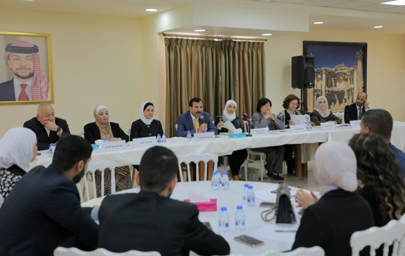"الأسرة النيابية" تُنظم لقاء حول اوضاع الأطفال والنساء في غزة