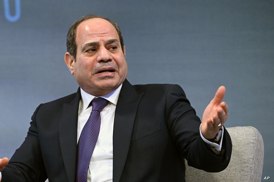 السيسي: يجب إلزام (إسرائيل) بإنهاء الحصار وضمان إدخال المساعدات إلى غزة