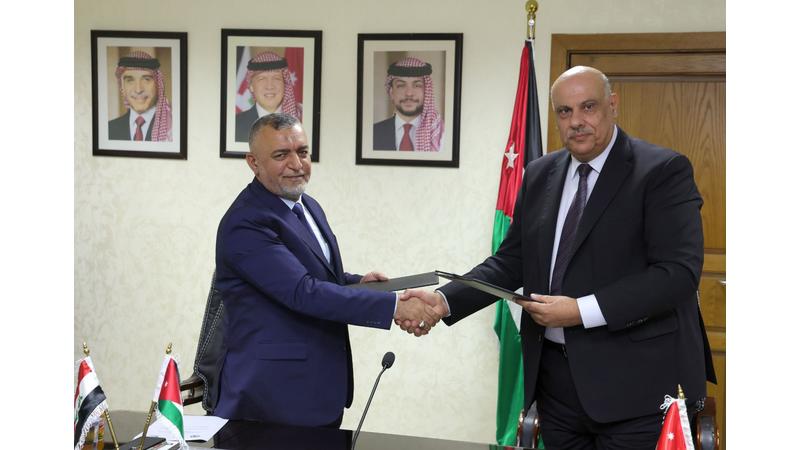 اتفاقية تعاون بين الأردن والعراق في مجال الخدمة والإدارة العامة
