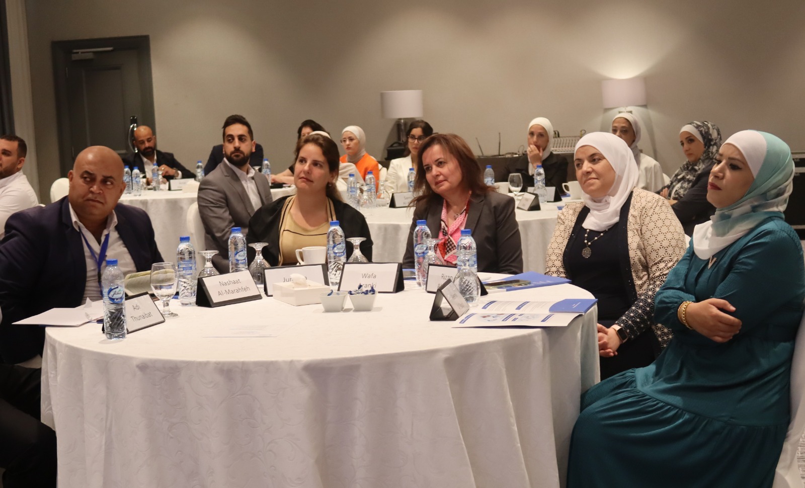 جلسة نقاشية بعنوان "الفرص والتحديات لتوظيف الأشخاص ذوي الإعاقة من قبل القطاع الخاص"