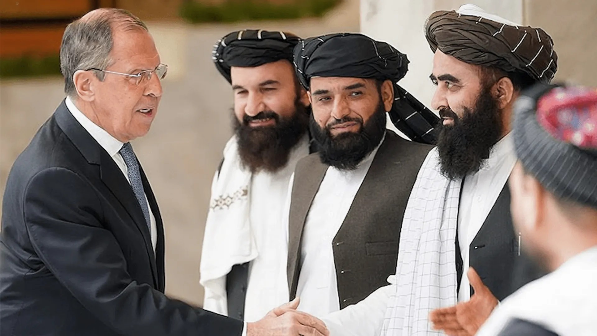 روسيا ترفع طالبان من قائمة المنظمات الإرهابية وتدعو الغرب لرفع العقوبات عن أفغانستان