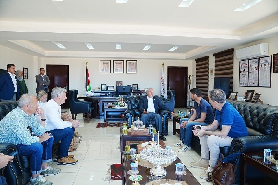 البريزات يبحث مع وفد فرنسي تعزيز التعاون السياحي والثقافي للبترا