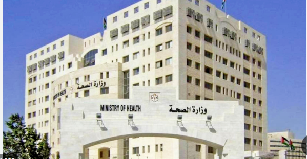 “الصحة”: أكثر من 10 حالات تسمم جراء تناول مادة كحولية في العناية الحثيثة