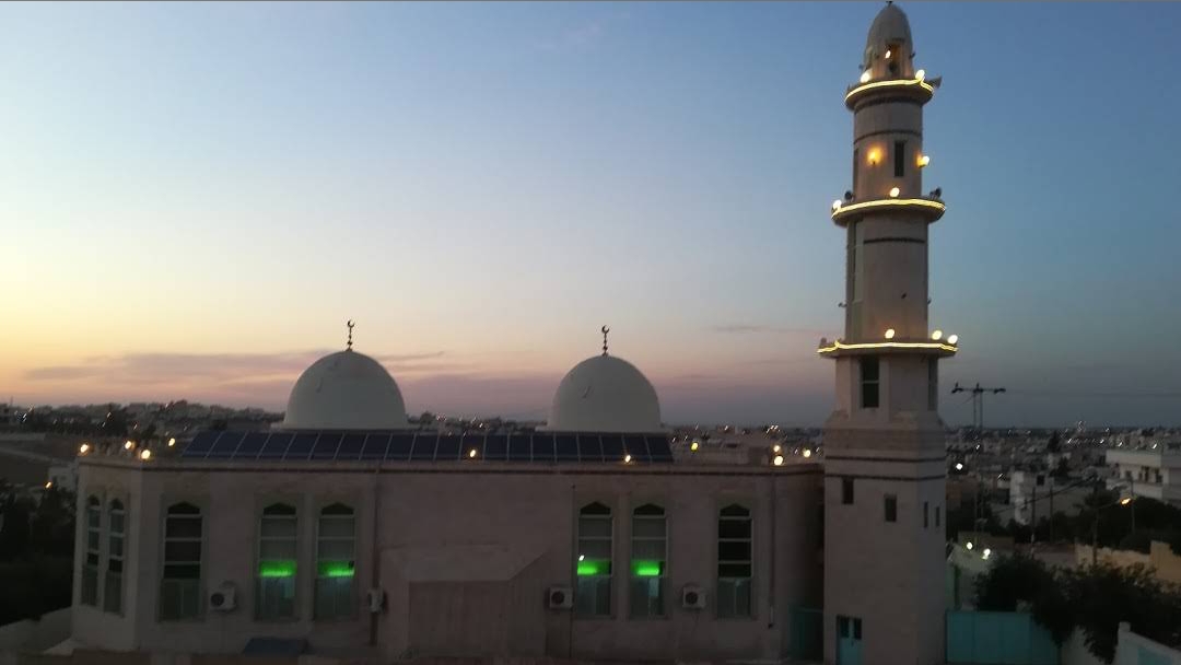 خطبة الجمعة بـ3 لغات في الرمثا
