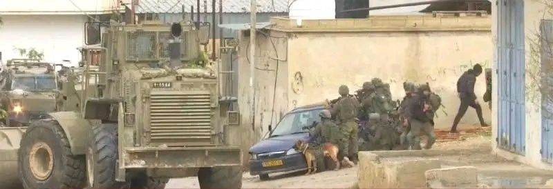 13 مصابًا و15 معتقلًا بعملية عسكرية للاحتلال في أريحا