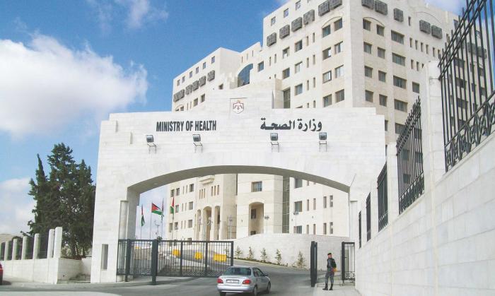 أمام وزير الصحة.. عامان ومواطن ينتظر حضور أطباء للمحكمة بسبب شبه إهمال طبي