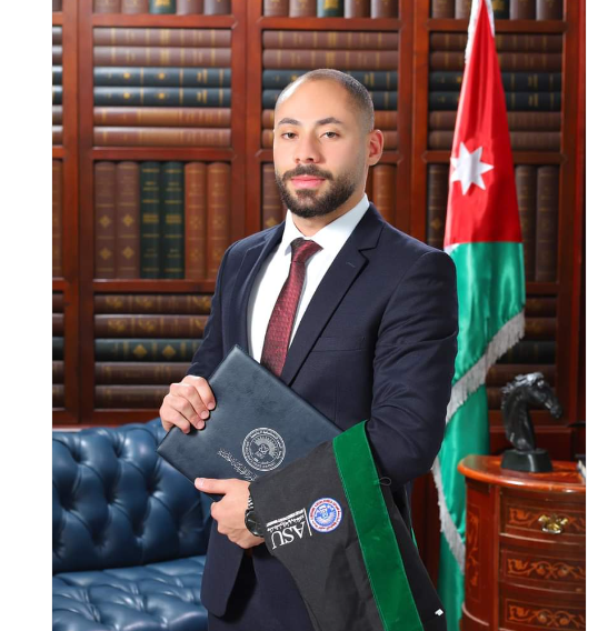 عبدالإله محمد الغول – مبارك التخرج