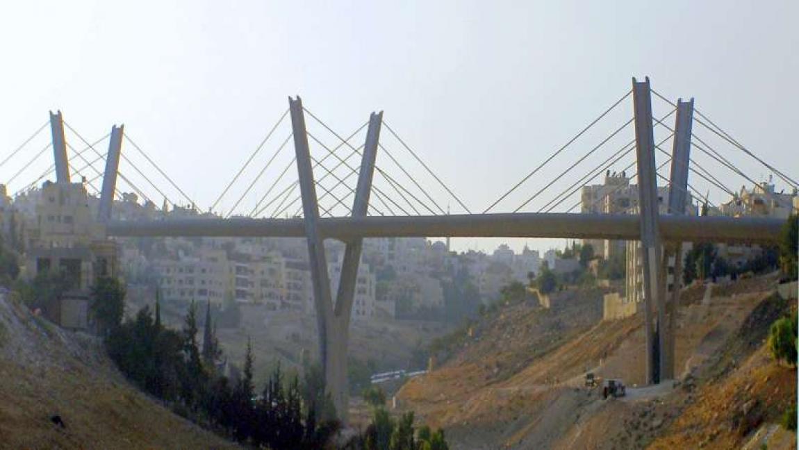 العثور على جثة فتاة أسفل جسر عبدون.. والأمن يحقق