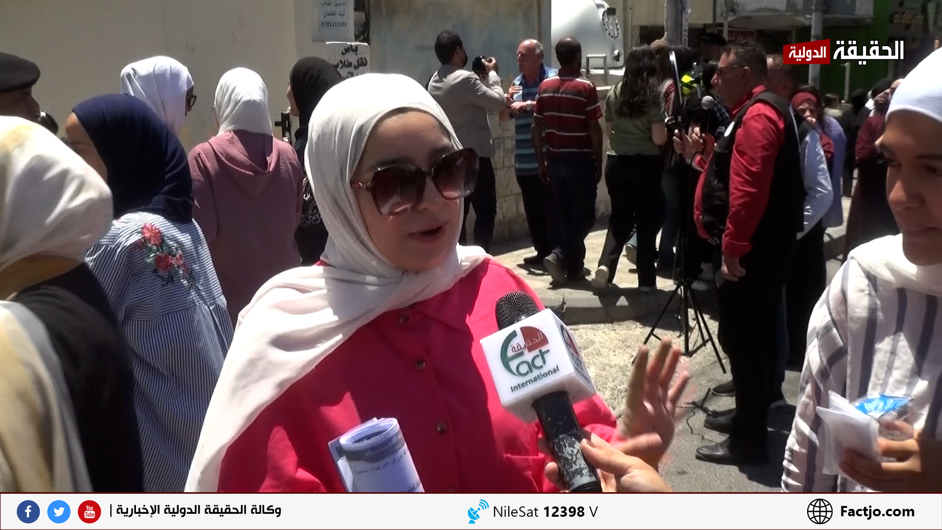 طلبة توجيهي: أسئلة الاحياء مريحة.. و"اللغة العربية" متوسط الصعوبة.. تقرير تلفزيوني