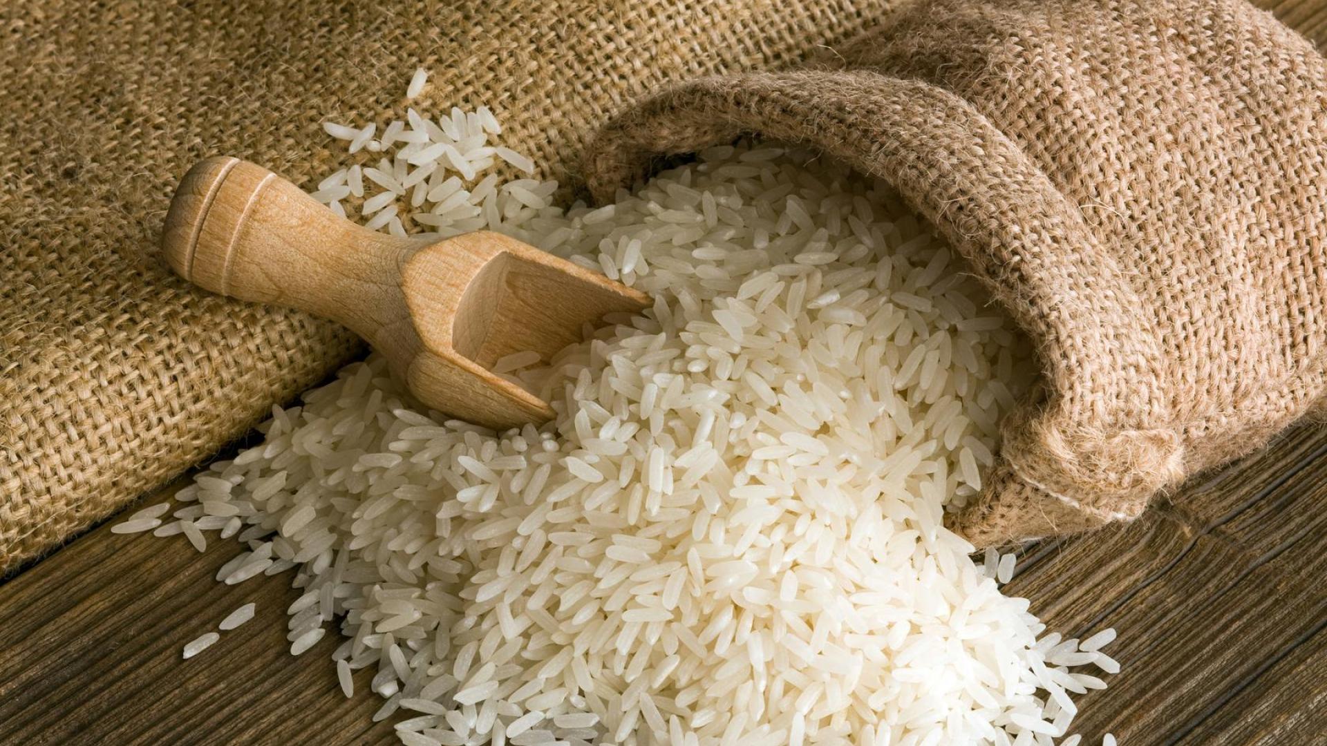 على خلفية ضبطيات الارز المخالف في الزرقاء .. من يضمن سلامة الارز في الاسواق؟