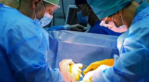 العراق .. عمليات "تجميل" بطعم الموت ونقابة الأطباء تحذر