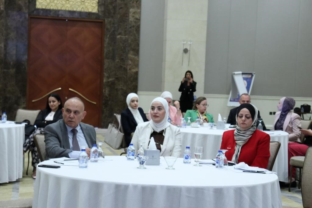 مائدة مستديرة لعرض ومناقشة الإصلاحات القانونية لتعزيز تمكين المرأة في الأردن
