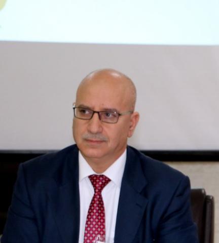 إحالة مدير الامتحانات والاختبارات في وزارة التربية إلى التقاعد