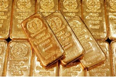 رغم قوة الدولار.. الذهب يرتفع ويتجه لتسجيل مكاسب أسبوعية