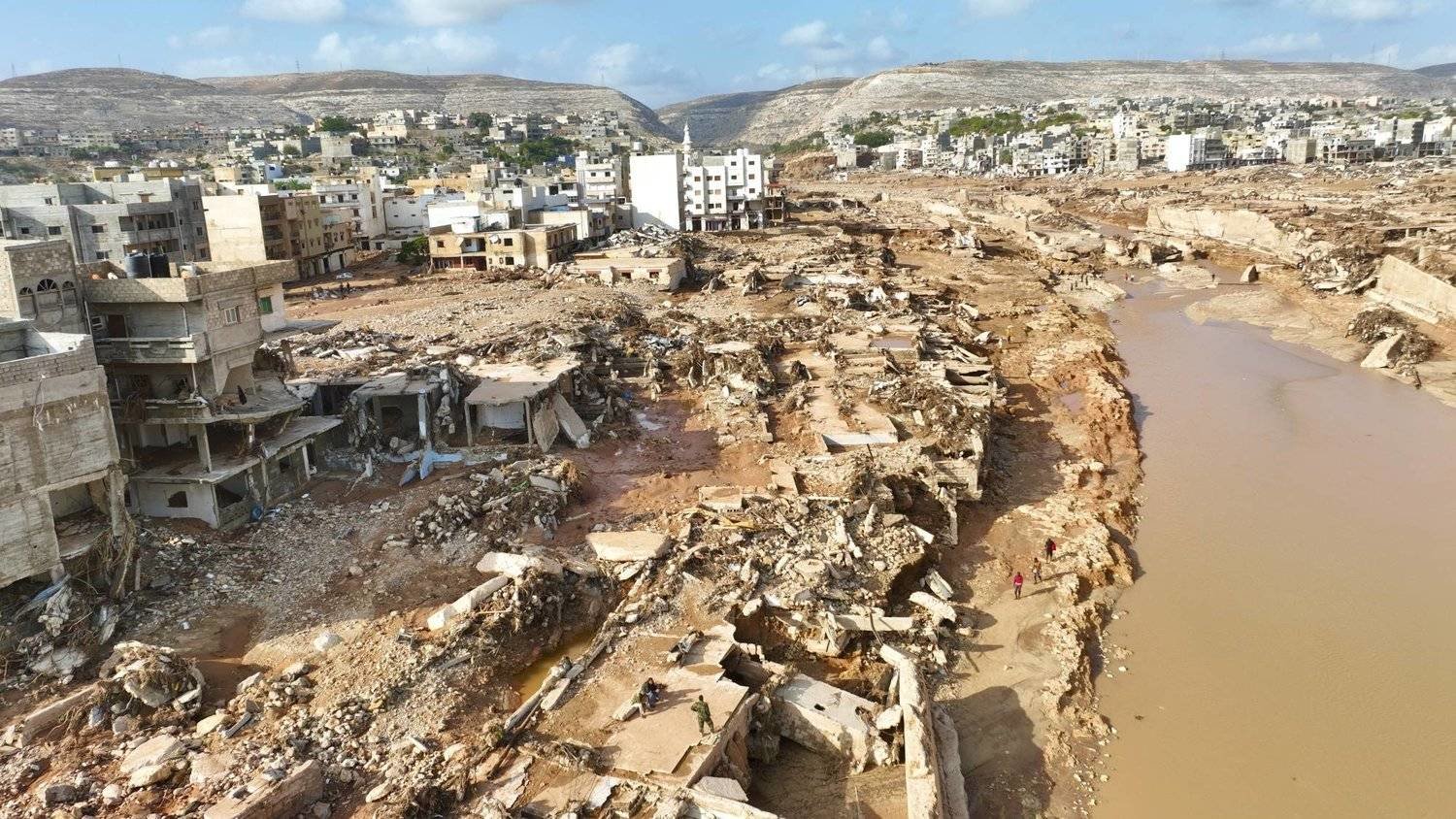 ليبيا.. حكومة حماد تعلن تنظيم مؤتمر دولي في درنة لإعادة إعمارها