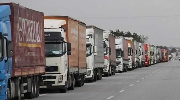 الأمم المتحدة: عبور 11 شاحنة مساعدات إلى سوريا