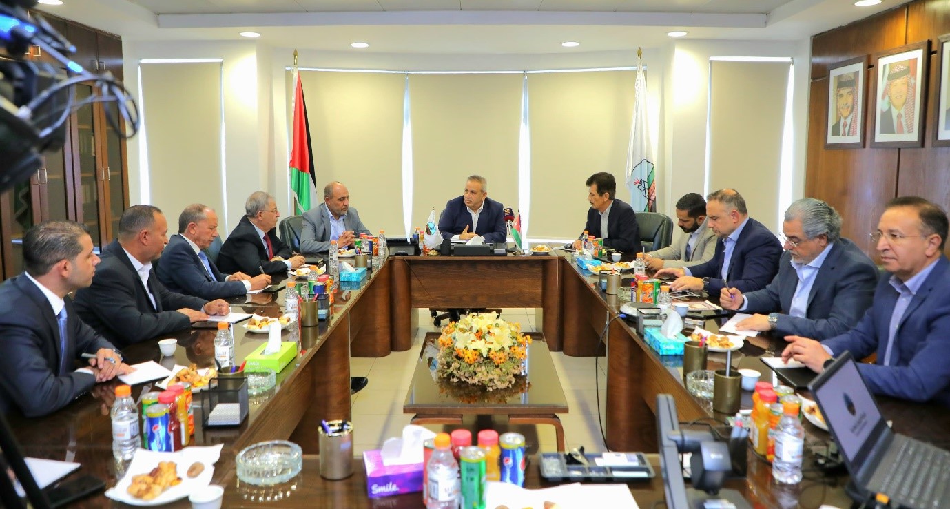 المالية و"الائتلاف الوطني " النيابيتان تزوران "البترول الوطنية"