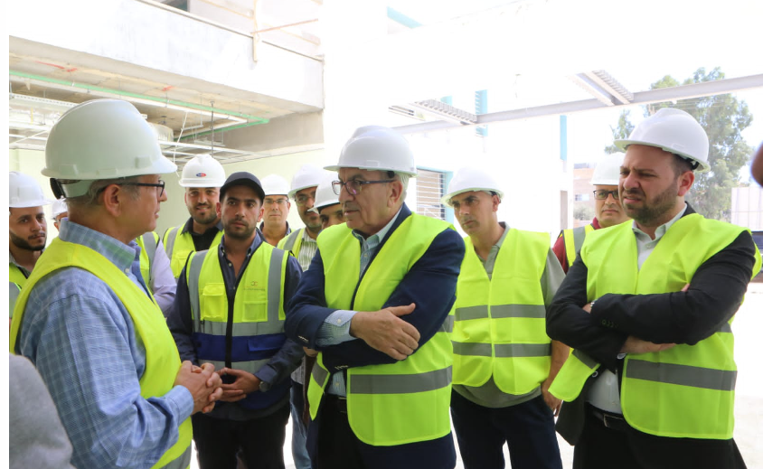 وزير الاشغال: تفعيل البنود العقدية لمواجهة التقصير والإخلال بالمدد